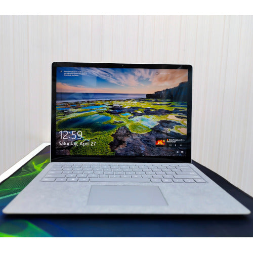 Microsoft Surface Laptop 2 8th Gen Core i5 8GB Ram 256GB SSD 13.5 Inch 2K Touch screen Display